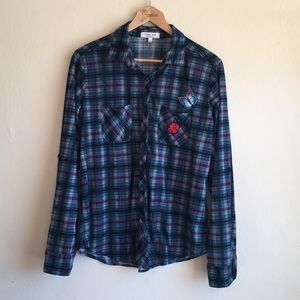 Urban girl plaid/flannel button down shirt